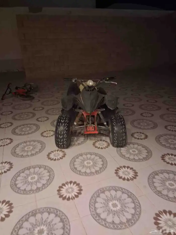 للبيع دباب وسيط حجم 100 0