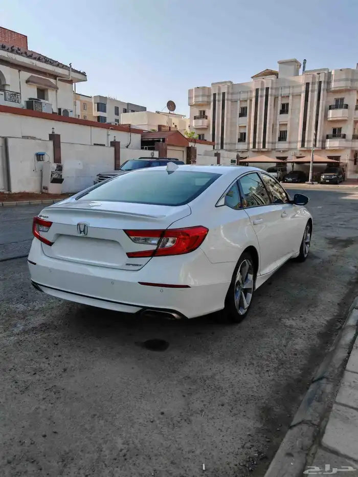 اكورد 2018 ممشى 91 الف على الفحص 4