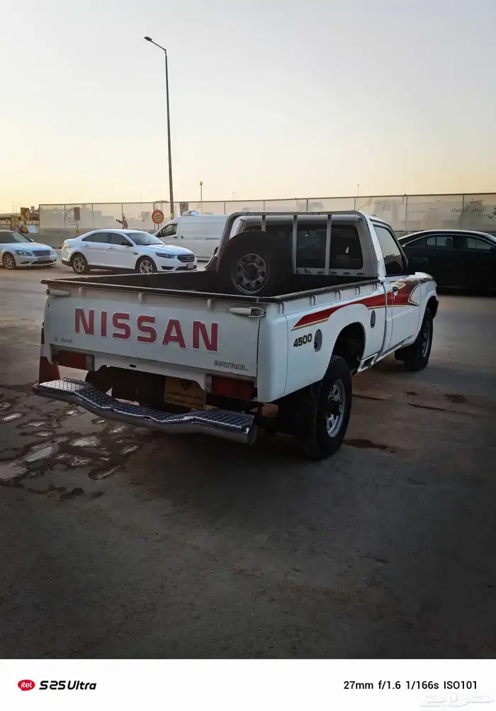 للبيع نيسان شاص 2004 حكومي مفحوص مجدد 4