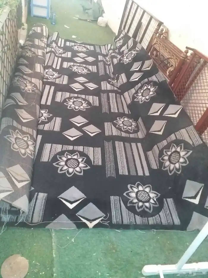 للبيع فرشه وكنب وفرش نفرين نظيف 10