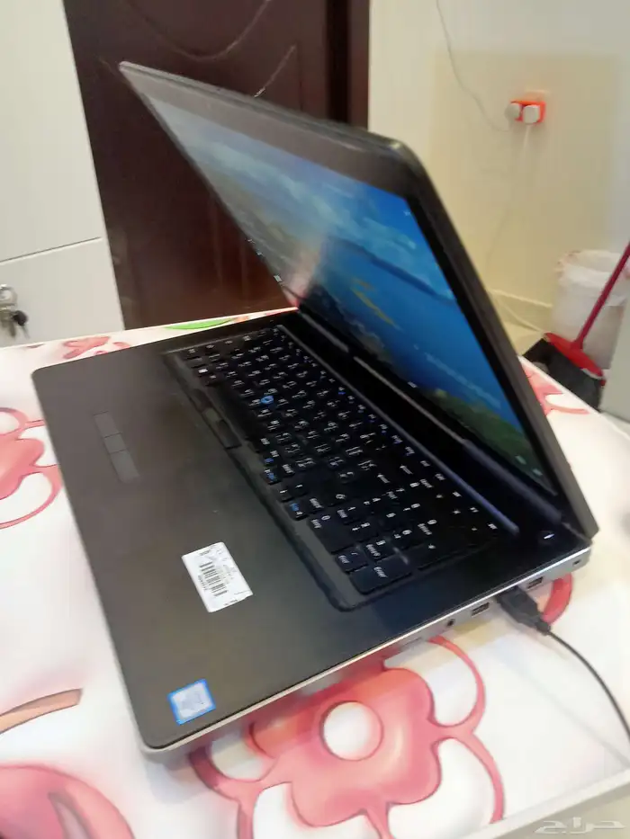 لاب توب ديل 7720 ورك استيشن للبرمجة والمونتاج 4