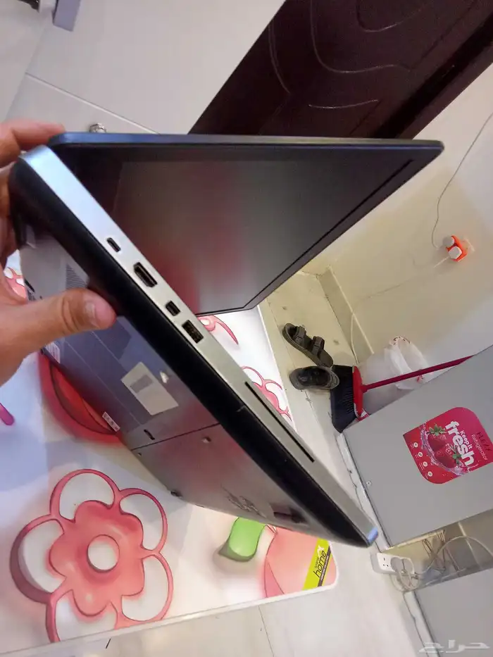 لاب توب ديل 7720 ورك استيشن للبرمجة والمونتاج 6