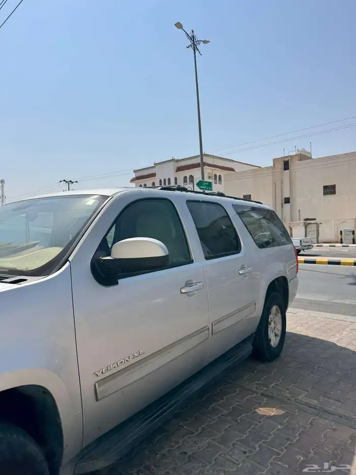 GMC جيمس يوكن XL 0
