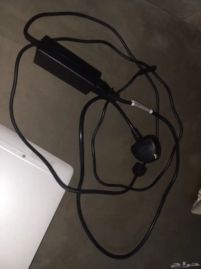 جوال ولابتوب 4