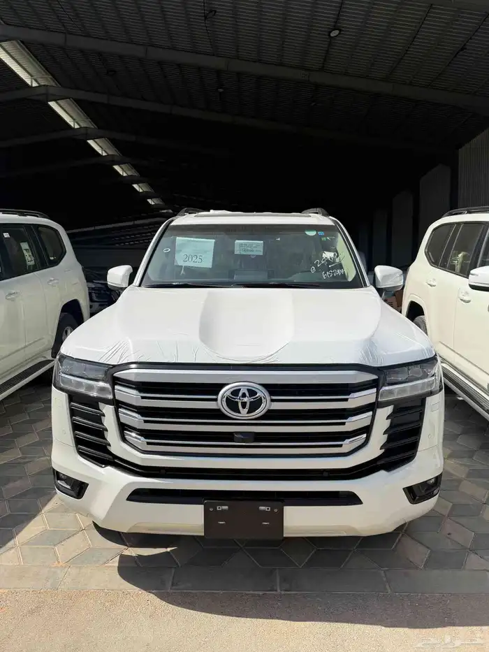 لاند كروزر GXR -2025 -L2 وارد الوكيل 0