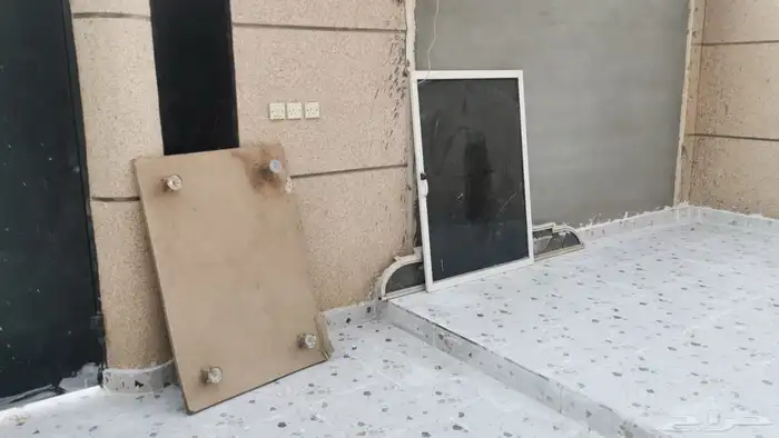 اغراض للبيع 2