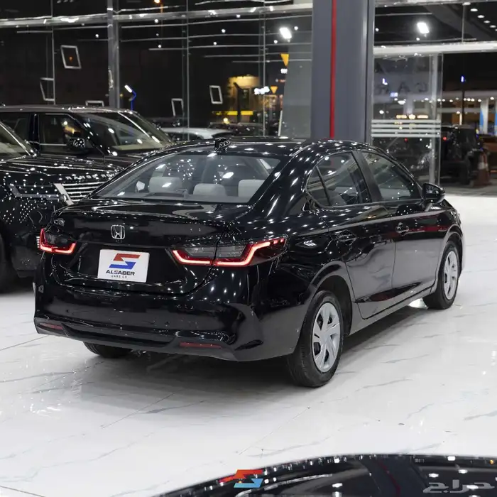 هوندا سيتي موديل 2024 و 2025 3