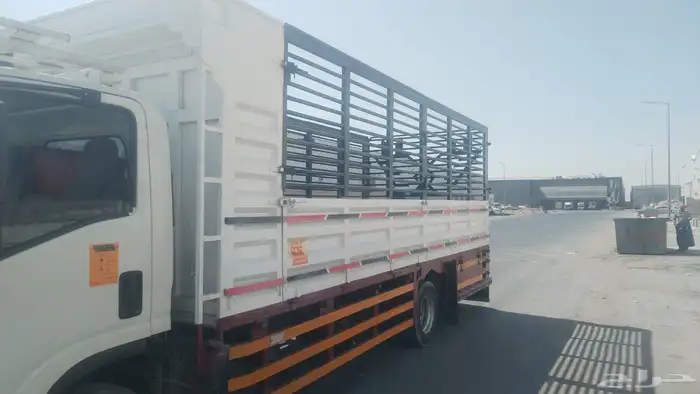 لوري 7 متر ونص نقل الى جميع مدن المملكه 0