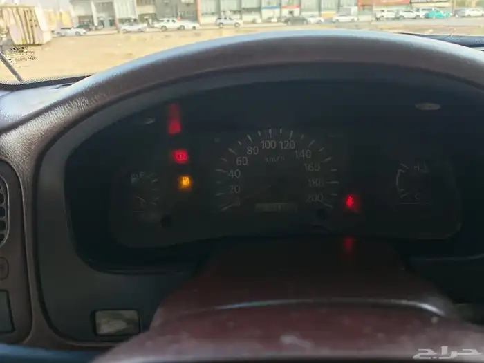 نيسان ددسن 2010 غمارتين 6