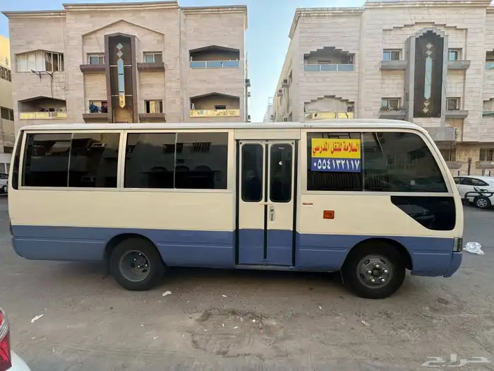 للبيع كوستر 26 راكب موديل 2011 ديزل 1