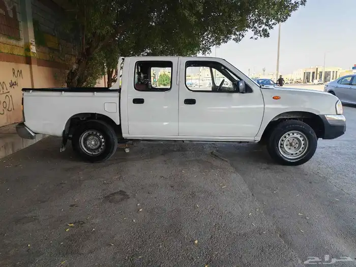 نيسان ددسن 2010 غمارتين 1