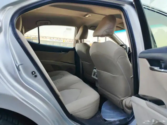 تويوتا كامري 2020 LE 5