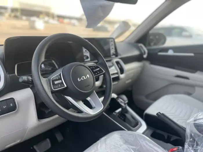 كيا سونيت نص فل 2024 4