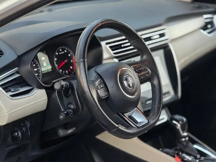 ام جي MG 2023 نص فل بصمه 31