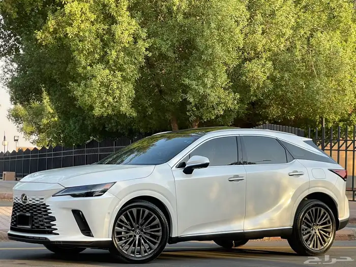 لكزس RX350h 2023 ممشى (60)الف 7