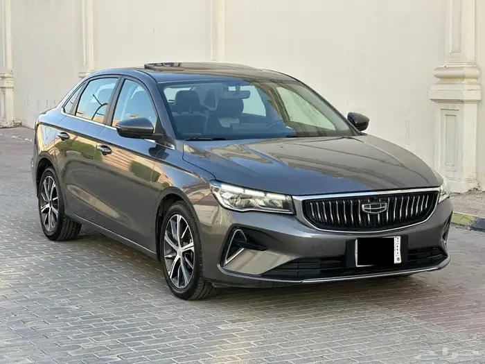 جيلي امجراند 7 موديل 2023 فل كامل السعر 31000 الف 5