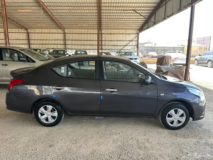 للبيع نيسان صني 2020 نظيفه 4