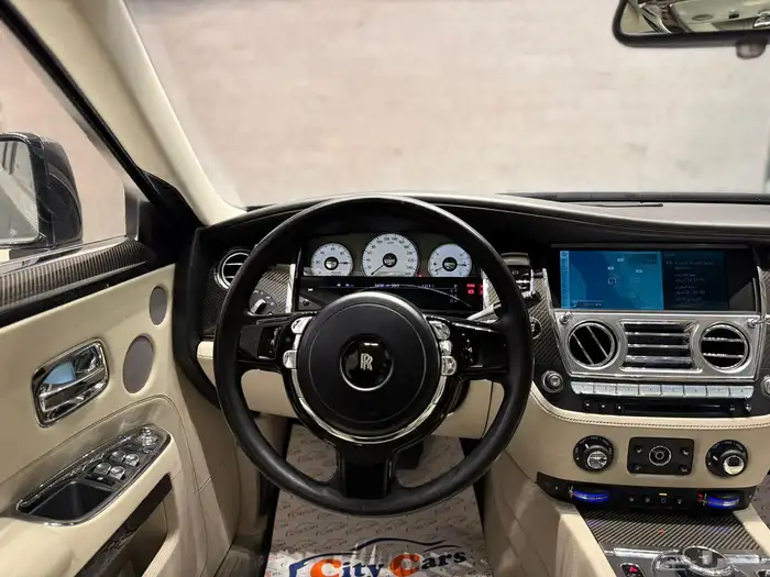 رولز رويس قوست 15