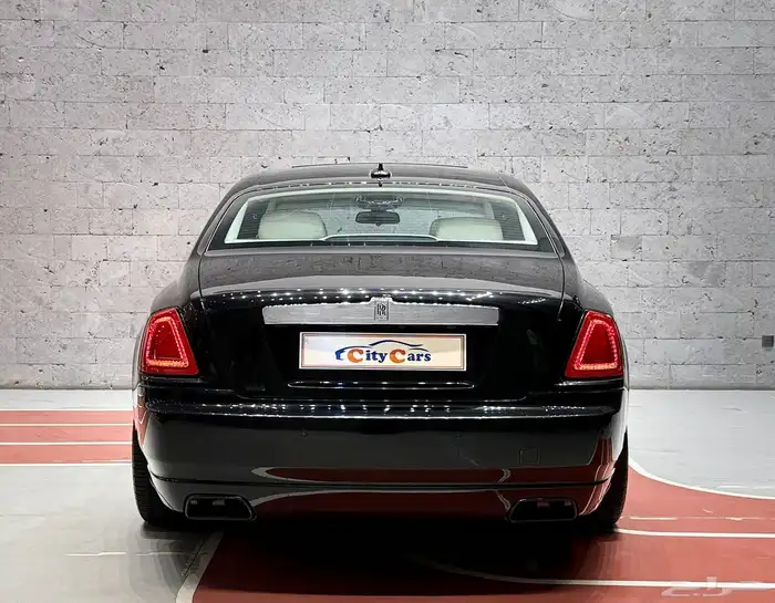 رولز رويس قوست 18