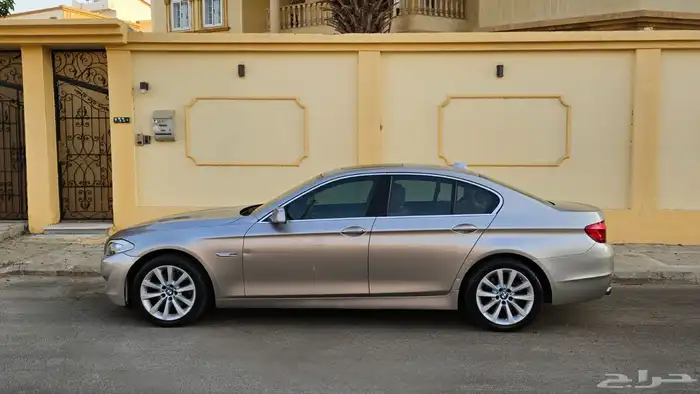 بي أم دبليو 520 موديل 2013 3