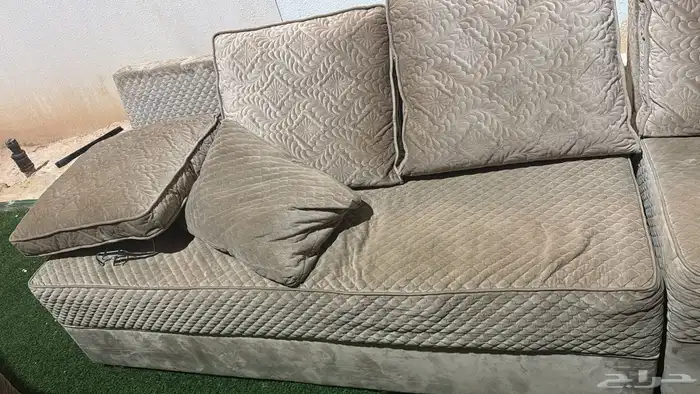 كنب للبيع ب 200 2