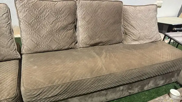 كنب للبيع ب 200 1