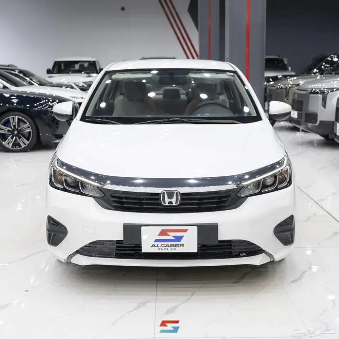 هوندا سيتي موديل 2024 و 2025 8