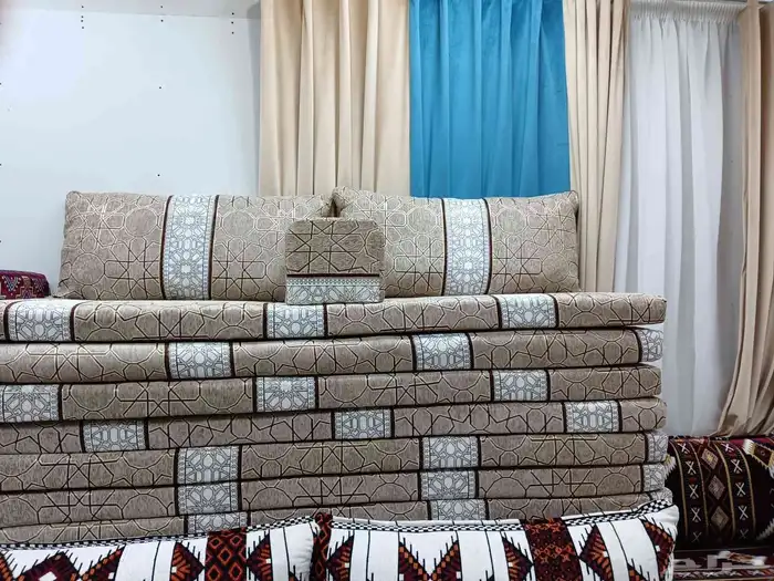 جلسات تراثية جلسات جاهزه اطقم حديد اطقم خشب 9