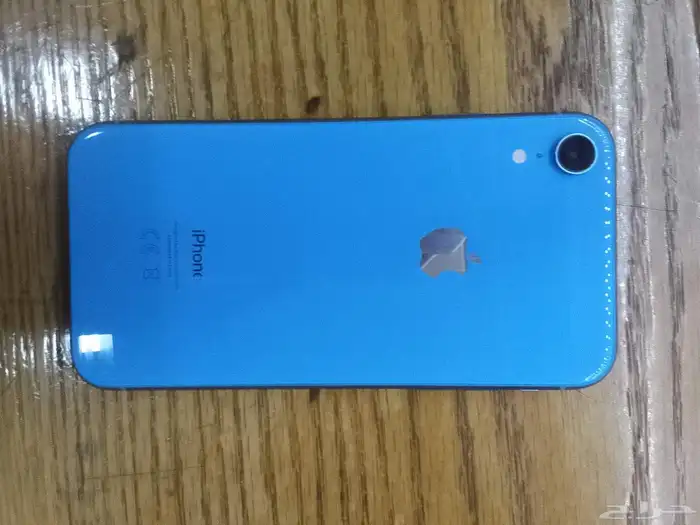 iPhone XR 6