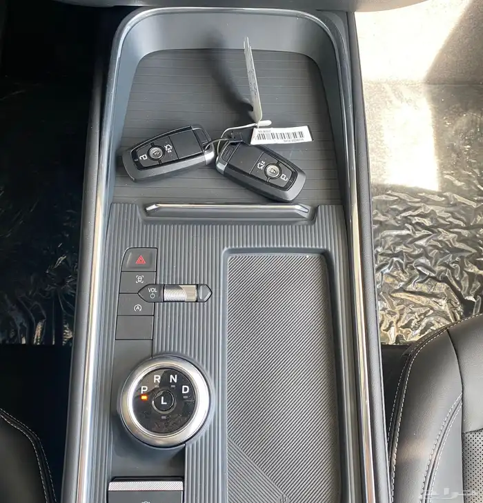 فورد توروس ترند 2025 اصفار 13