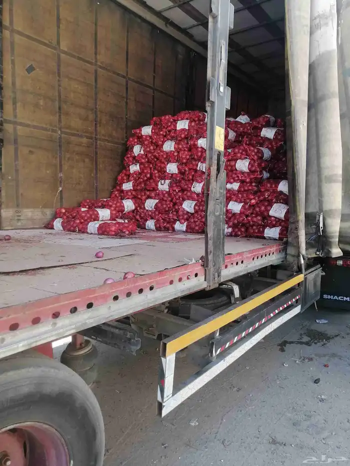 توريد خظار وفواكه طازجة بعقود شهرية. 1