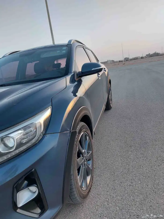 للبيع كيا ستونيك ديزل 2018 كوريا 1