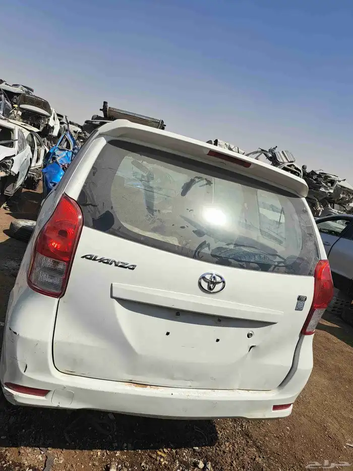 تويوتا افانزا 2015 0