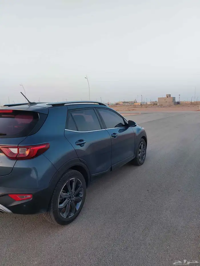 للبيع كيا ستونيك ديزل 2018 كوريا 3