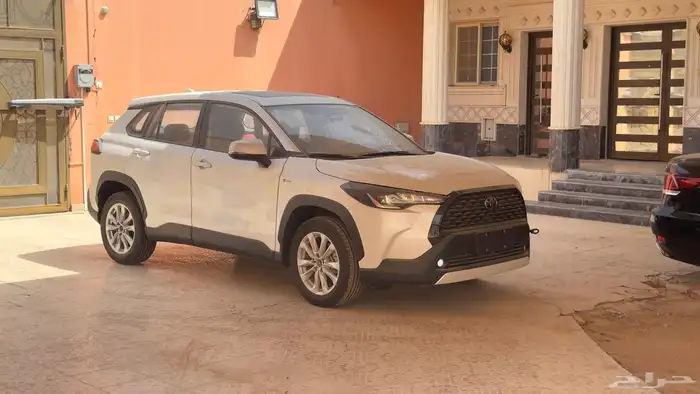 كرولا اصفار هايبرد 2025( كروس ) 0