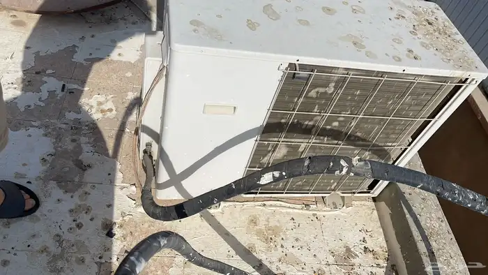 مكيف 2 طن و سرير هزاز و غاز خمس رؤوس مع فرن 9
