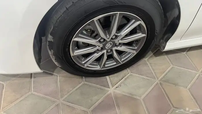 تويوتا كامري 2025 E   عبداللطيف جميل 6