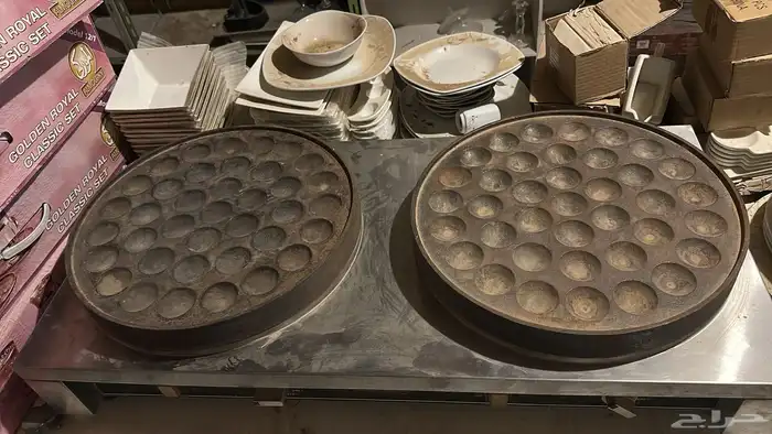 معدات مطعم كاملة بحالة نظيفة 20