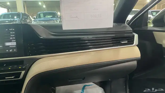 تويوتا كامري 2025 E   عبداللطيف جميل 28