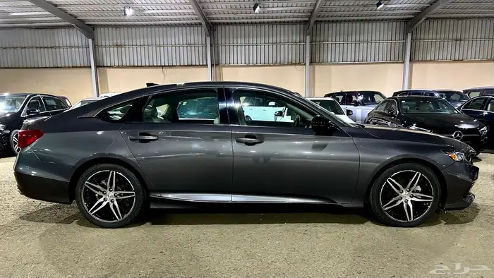 هوندا أكورد 2022 4