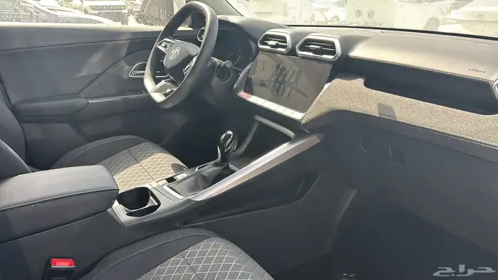 ام جي زد اس استاندر تنفس طبيعي 2025 كاش وتقسيط 4