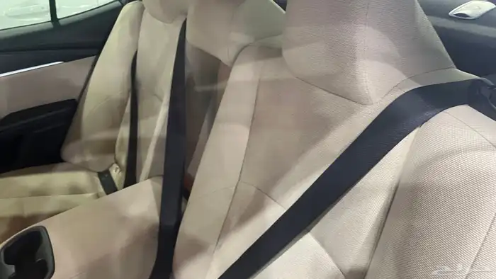 تويوتا كامري 2025 E   عبداللطيف جميل 19