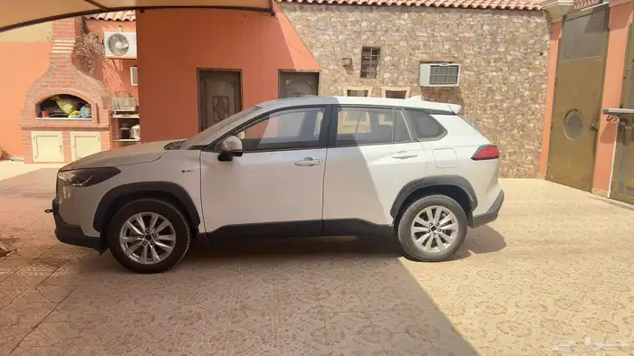 كرولا اصفار هايبرد 2025( كروس ) 9