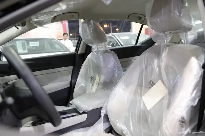 نيسان التيما استند 2025 13