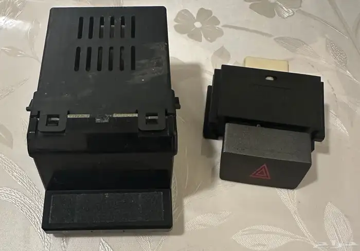 لكزس LS460   جنوط   بطانات امامية   راديتر   زر فلشر   ساعة 16