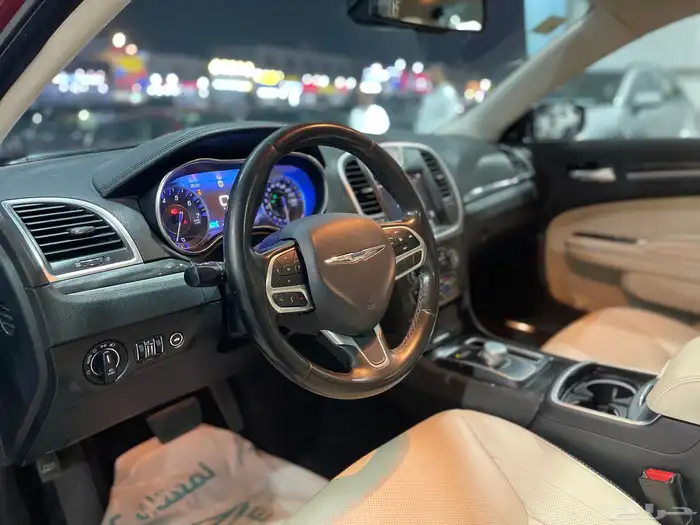 كرايزلر C300 2020 V6 6