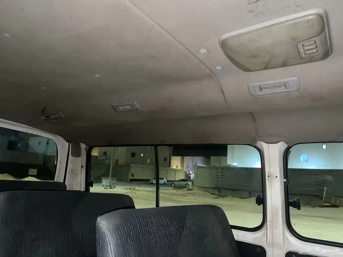 باص للبيع نيسان 11