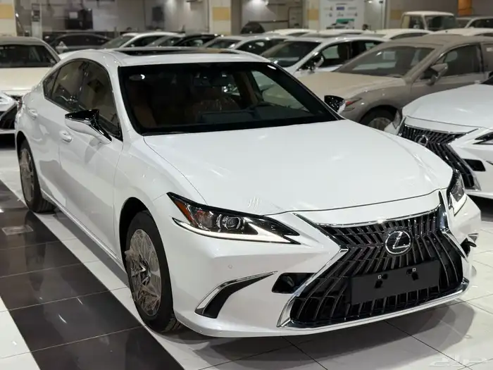 لكزس ES 250 بريمي فتحة سقف 2025 نظام 50-50 9