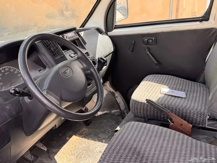 ديهاتسو فان بضاعة 2010 6