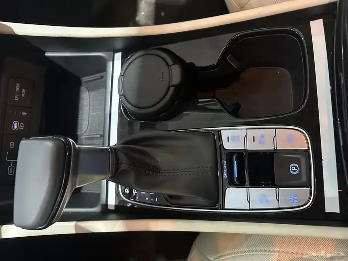 هيونداي توسان سمارت موديل 2025 محرك 1600 9